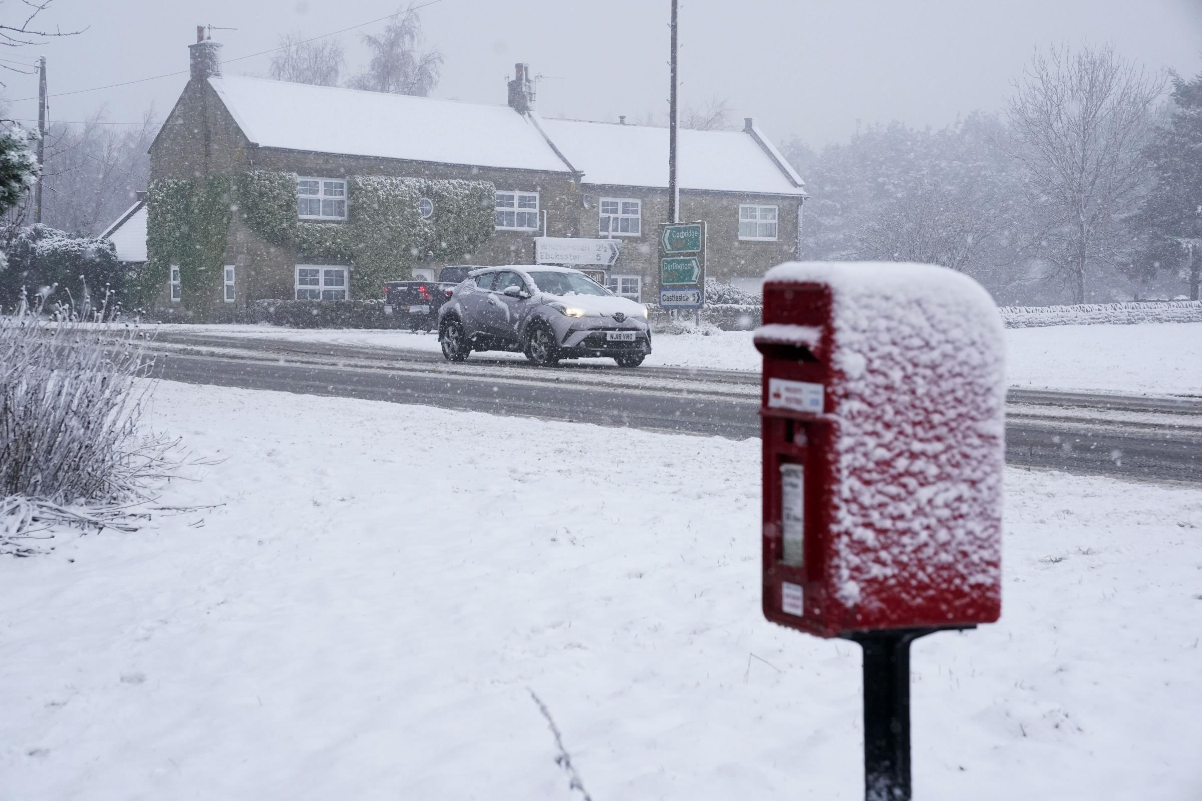 Heavy Snow Rain And Ice To Hit Uk As Weather Warnings Issued Halesowen News